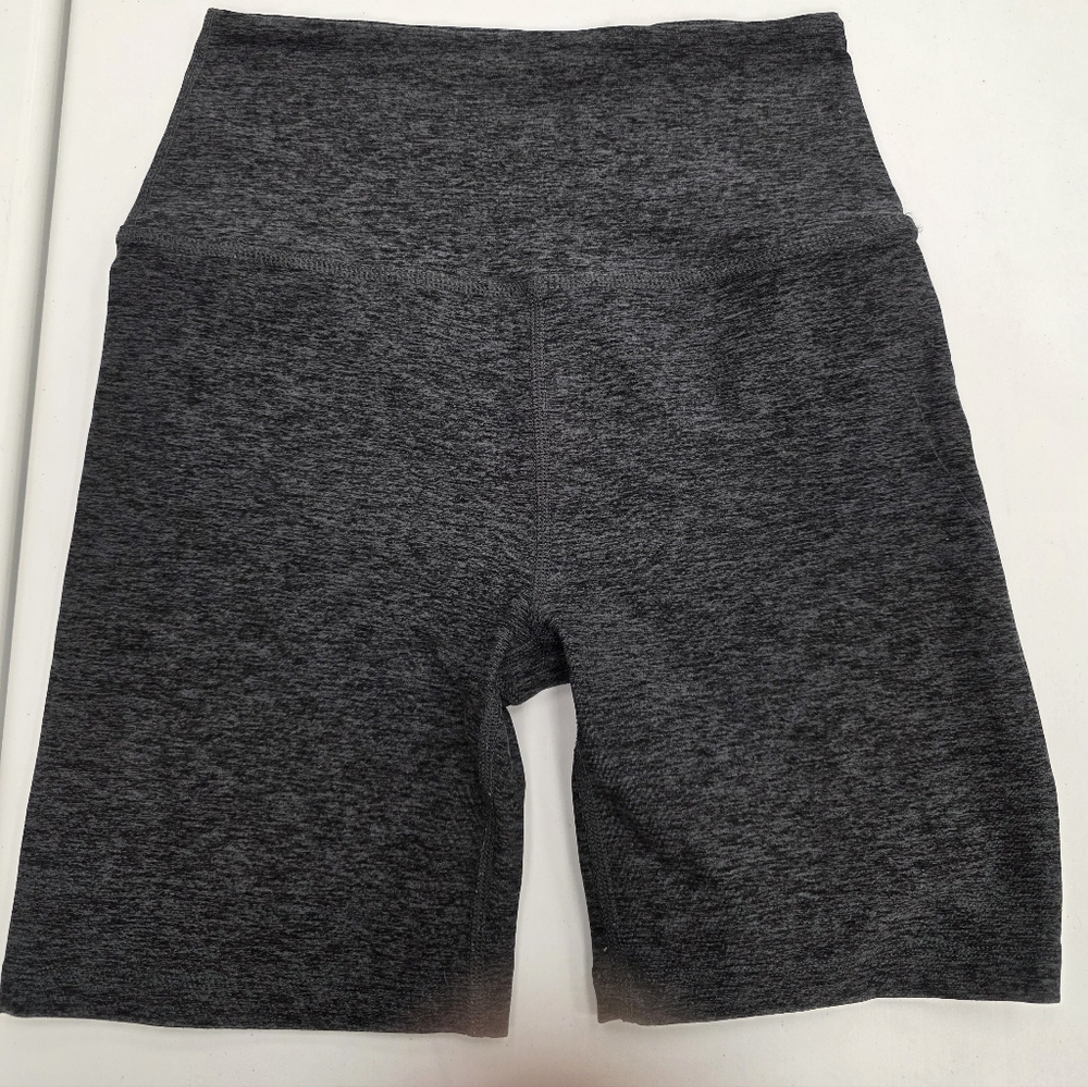 Beyond Yoga 5”  Keep Pace Shorts